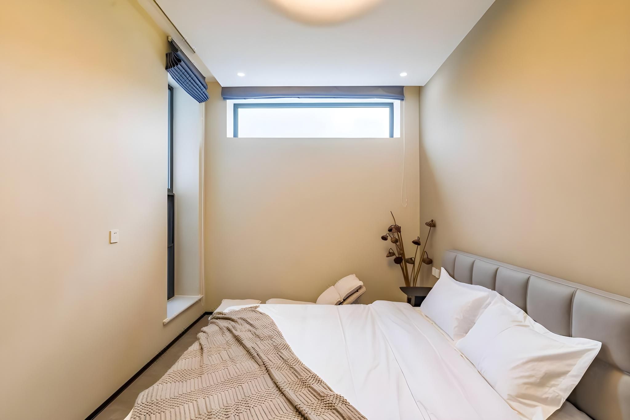 Suite with Balcony - Non-Smoking