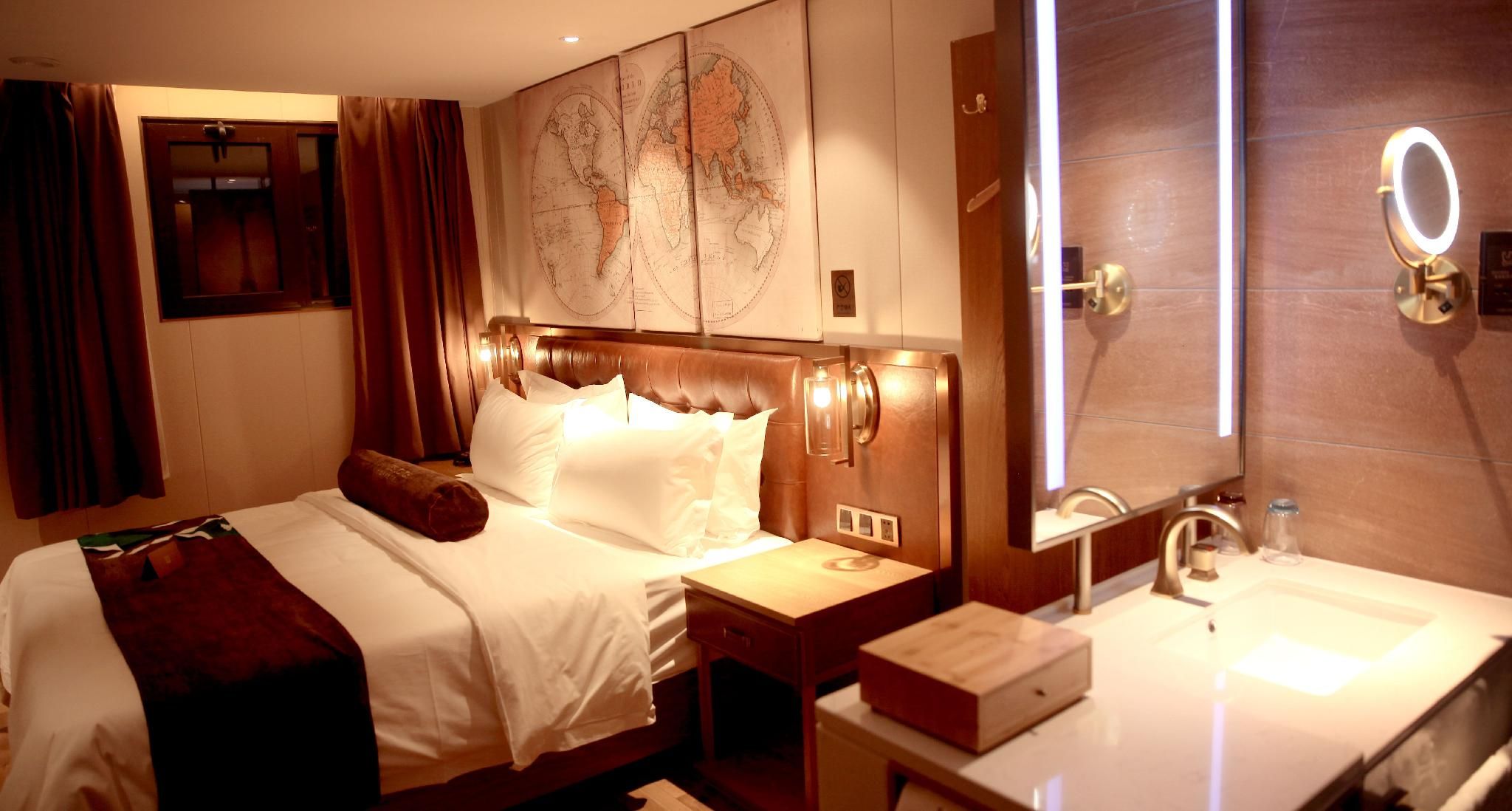 James Joyce - Zhizun Romantic Redwine Bed Room