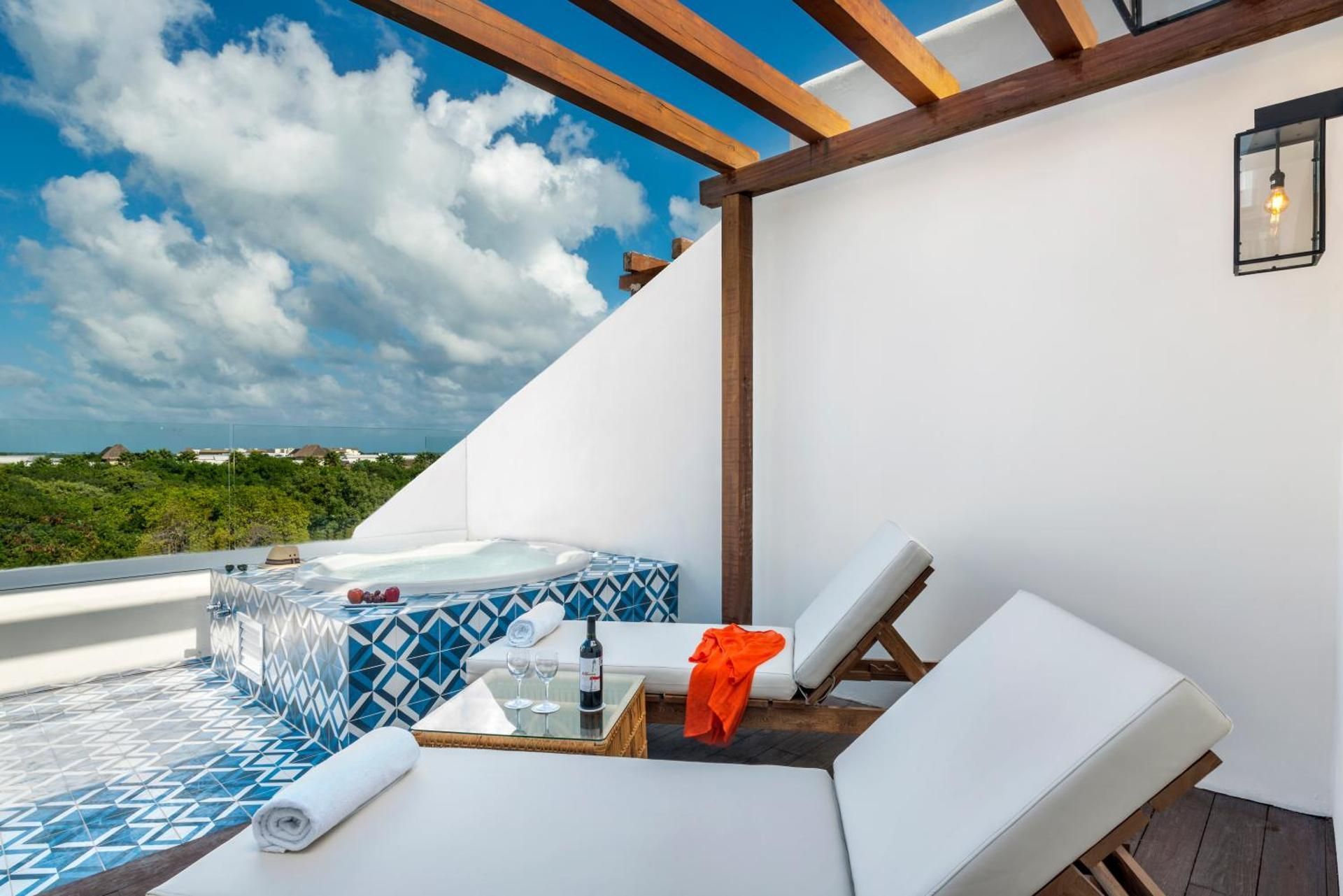 Eden Rooftop Junior Suite