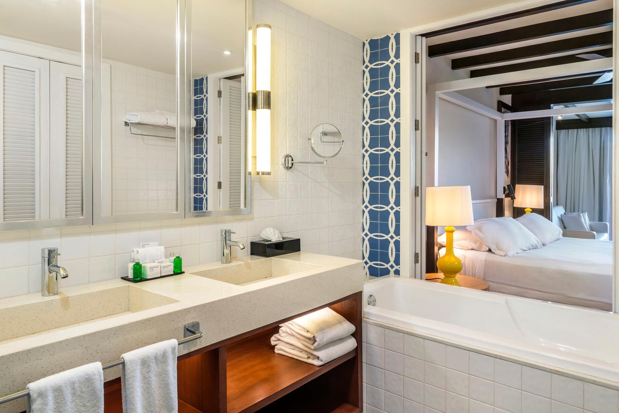 Junior Suite, 1 King