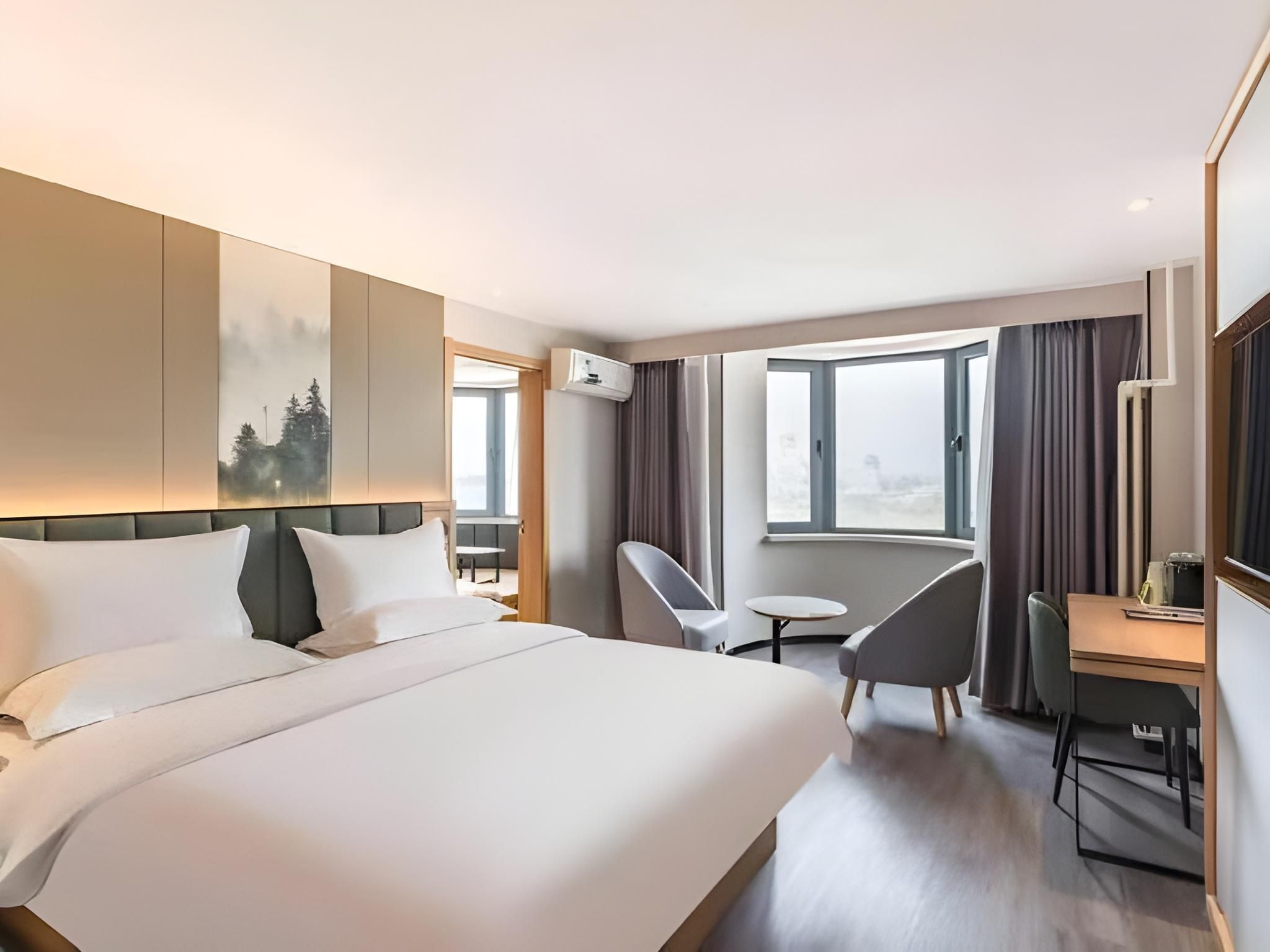 Feature Suite