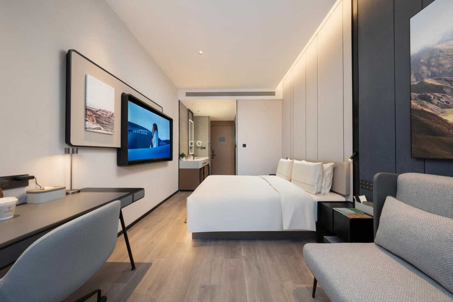 Courtyard Executive Room