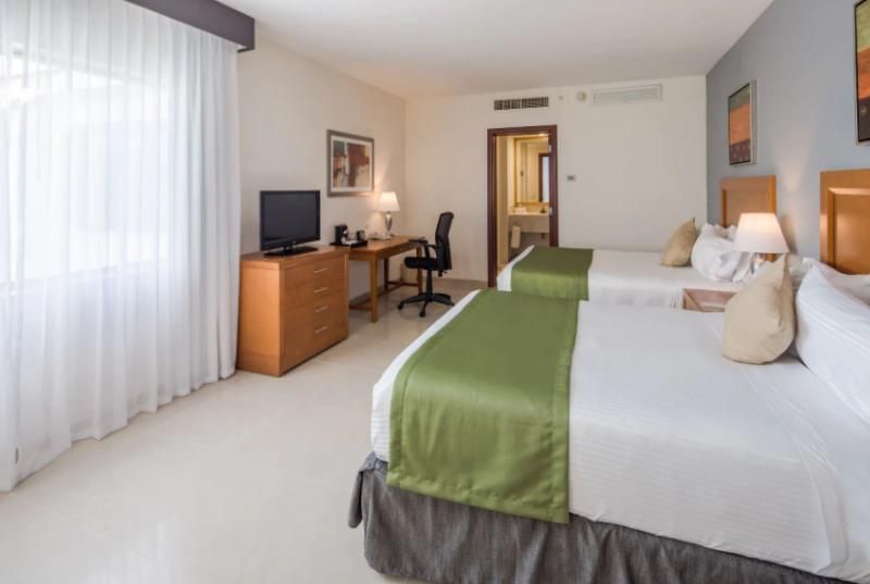 2 Queen Beds, Superior Room, Non-Smoking