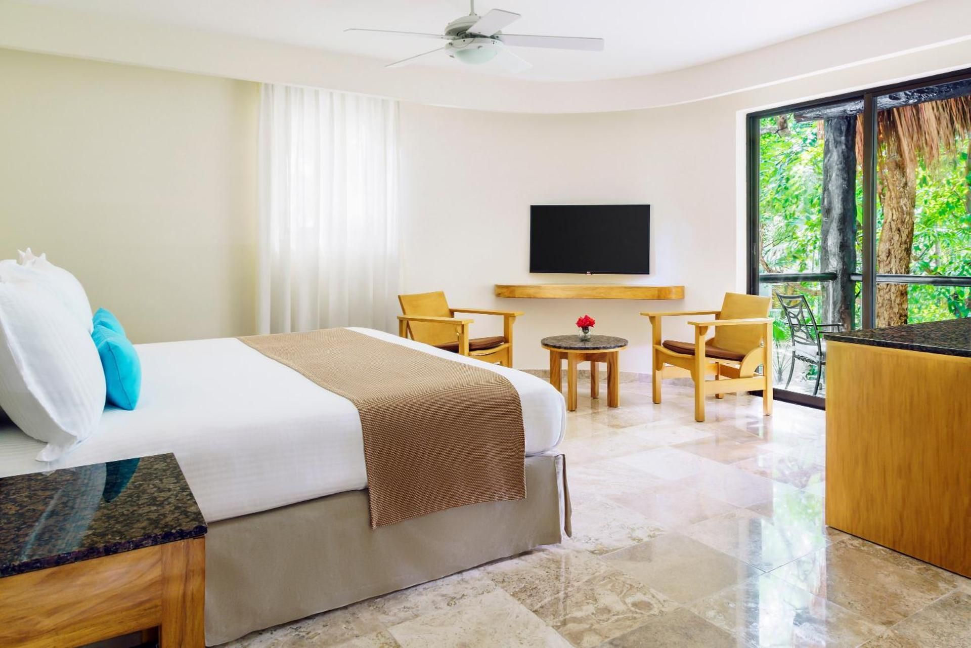 Premium Room with King Bed