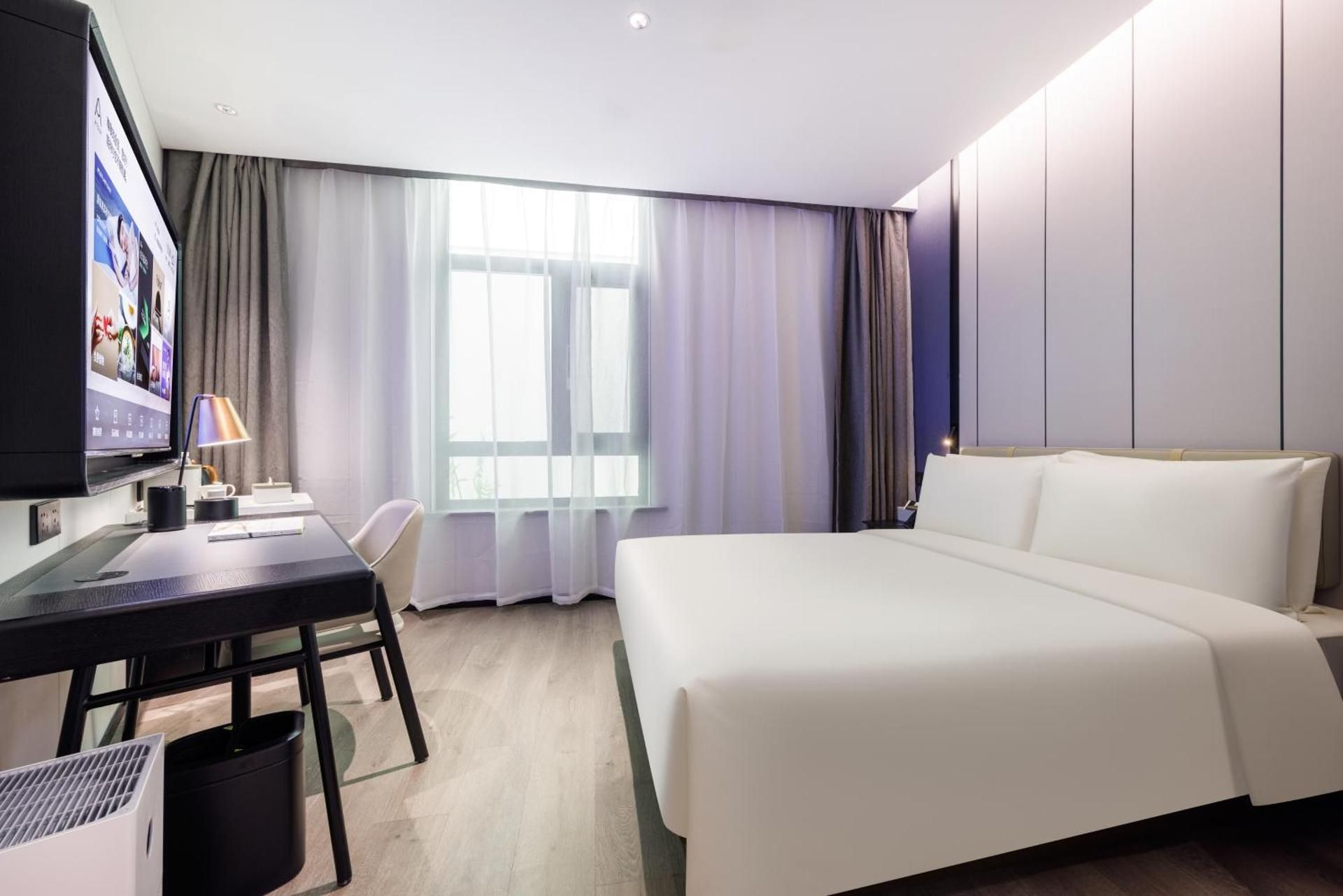 Elegant Double Room - No Window