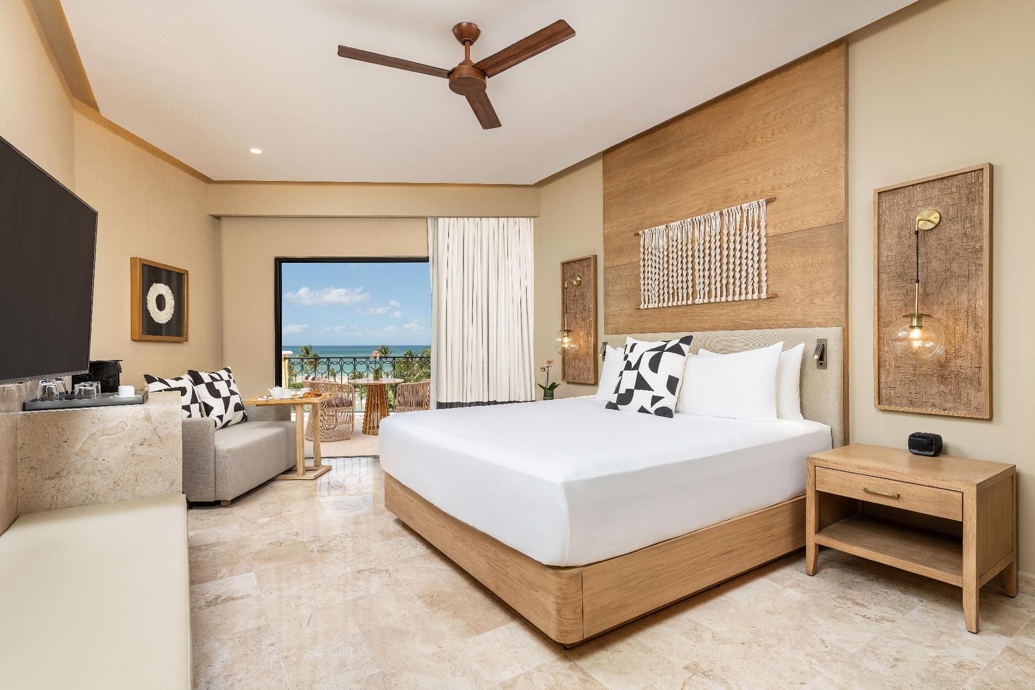 1 Bedroom Master Suite