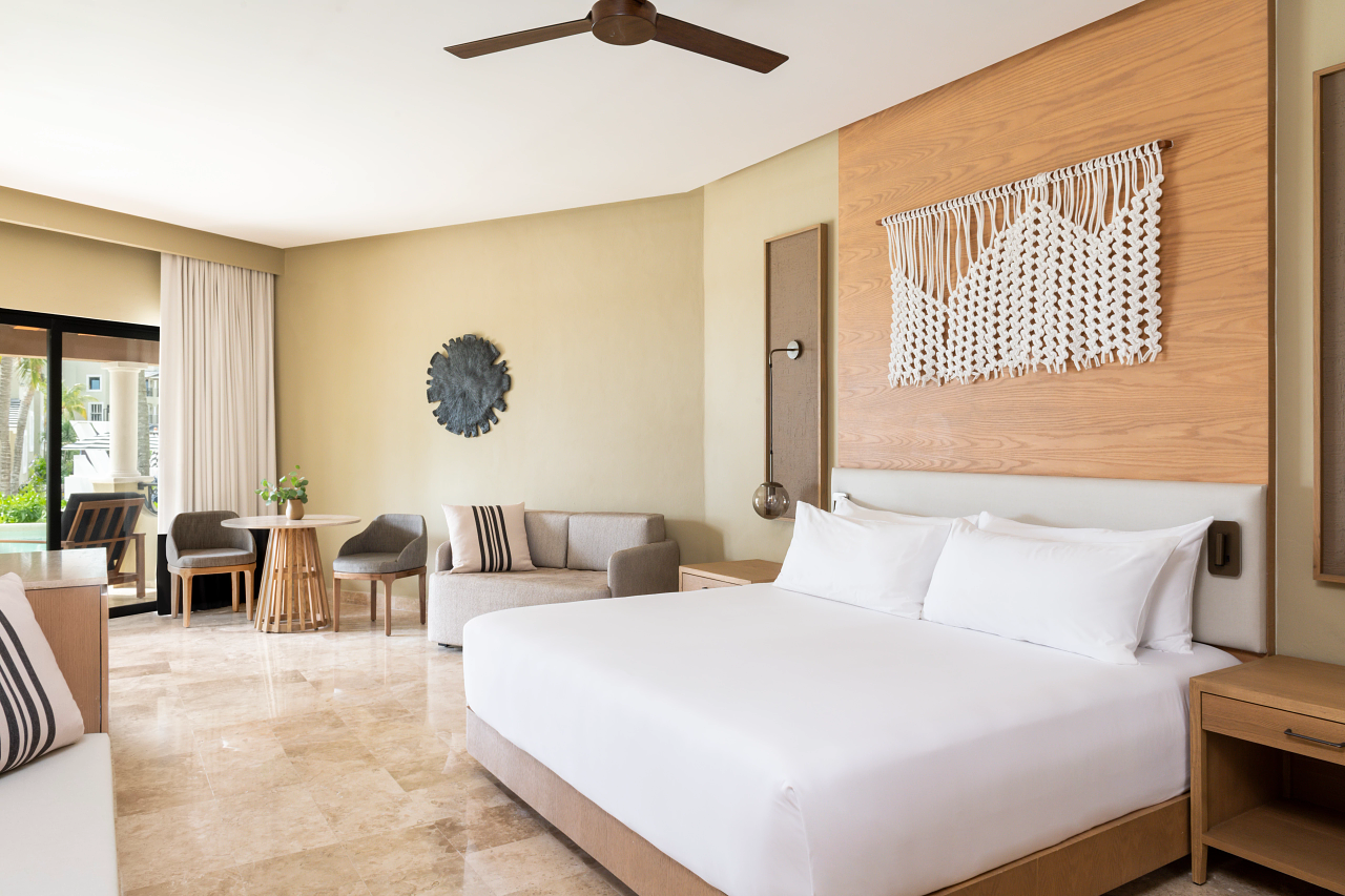 1 Bedroom Master Suite