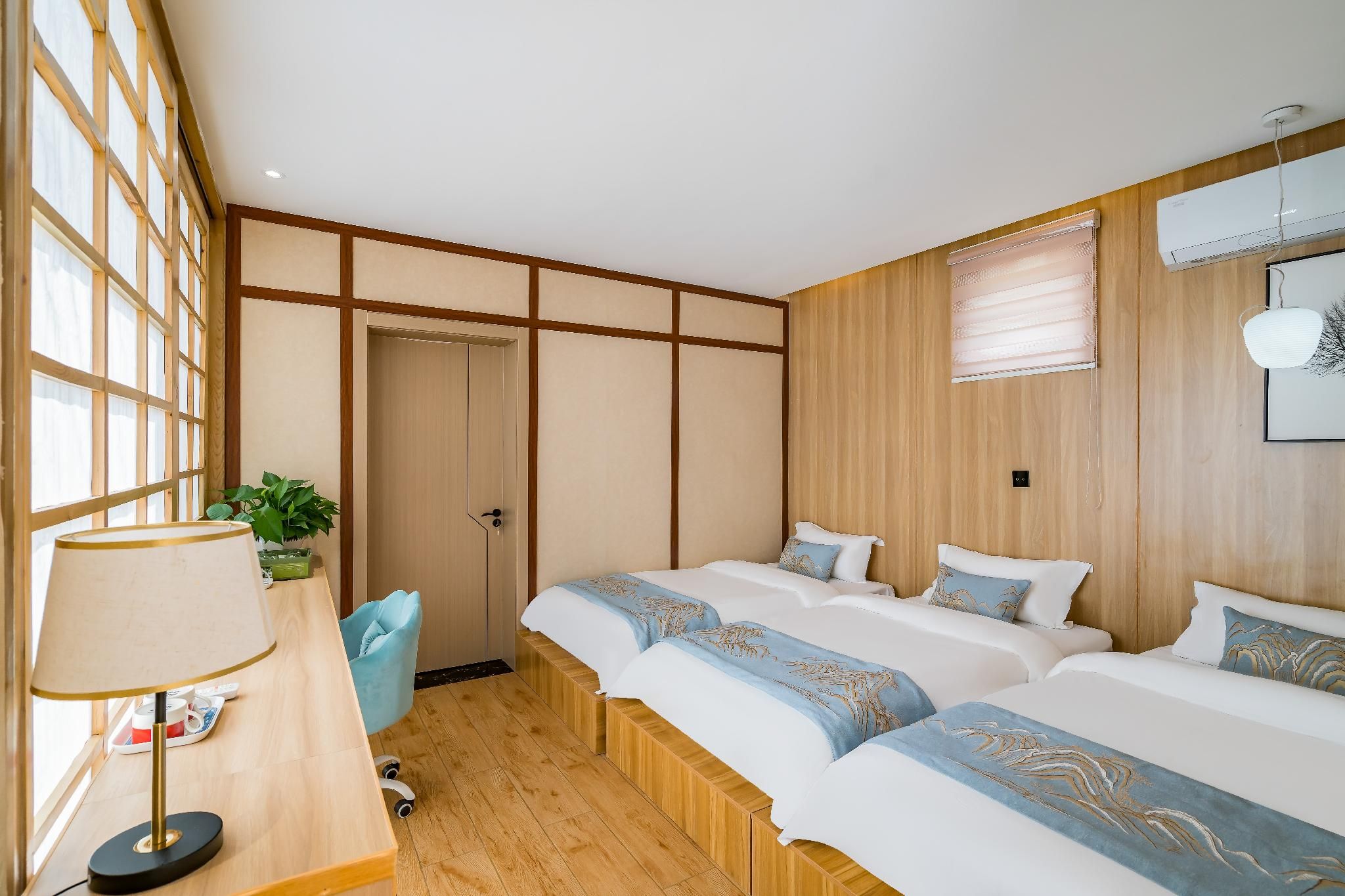 Tatami Room