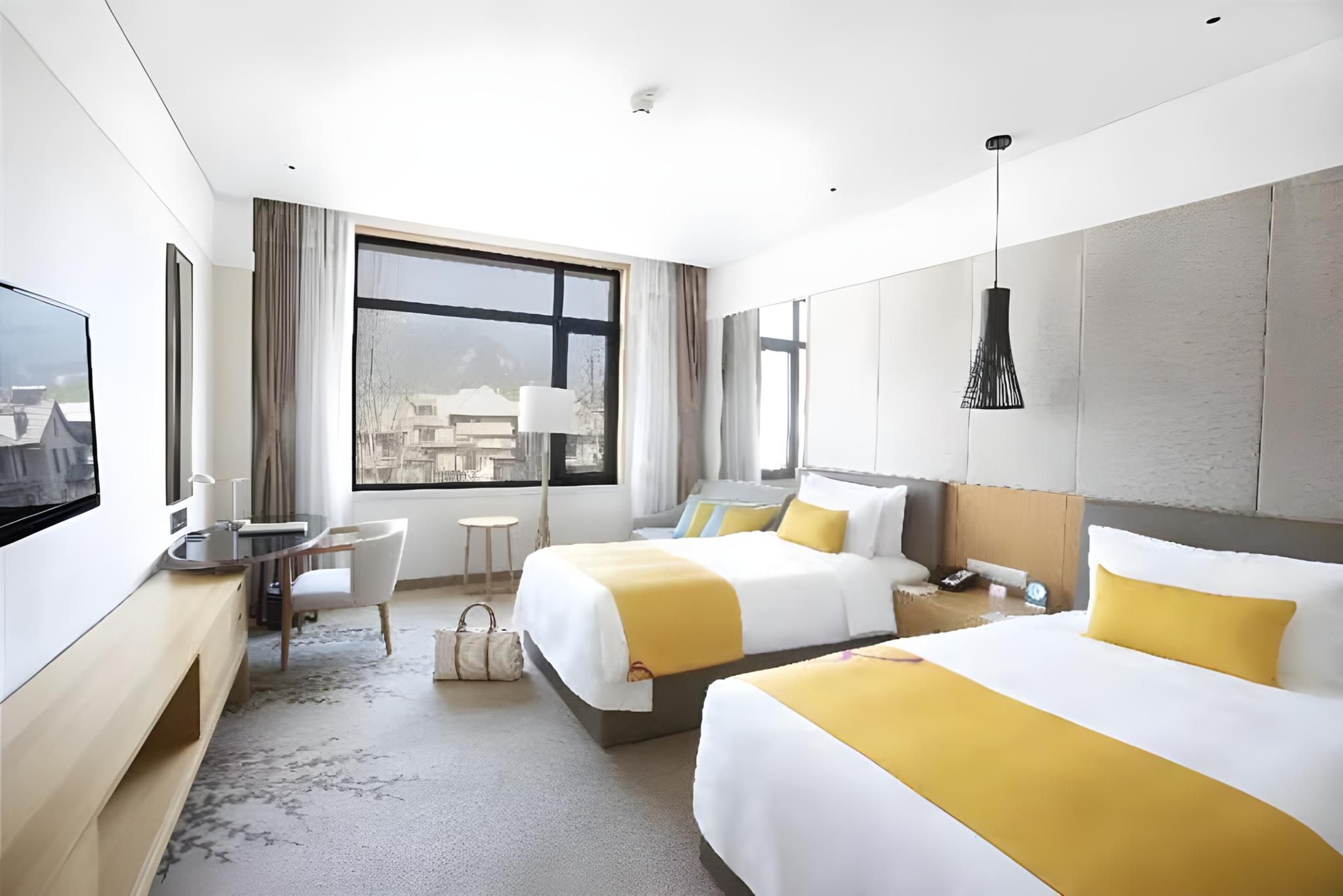 Club Twin Room
