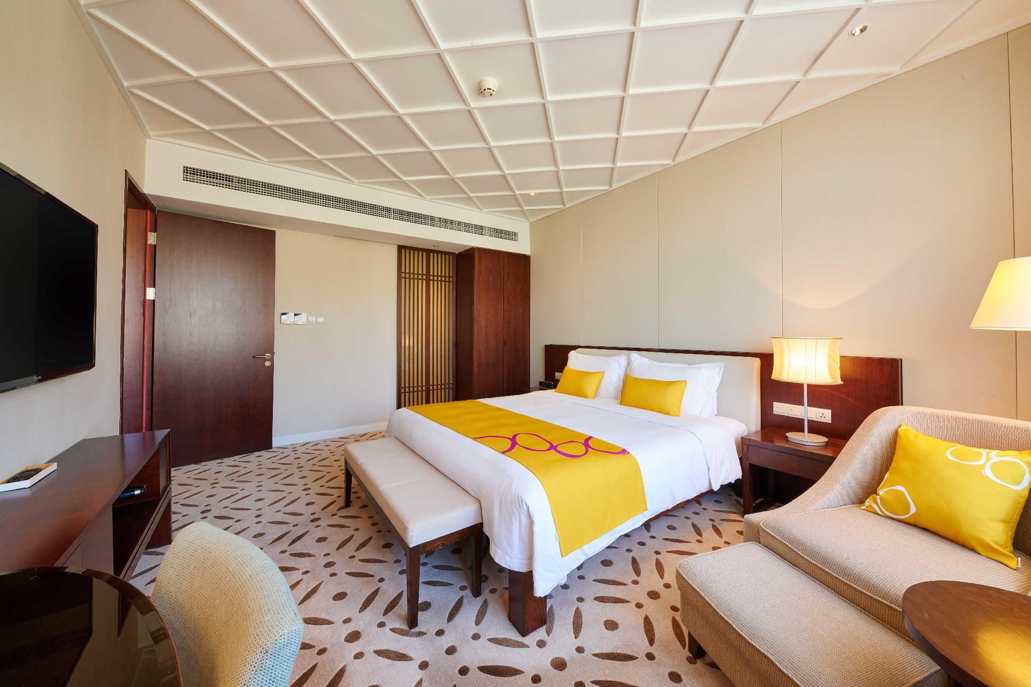 Premium King Room