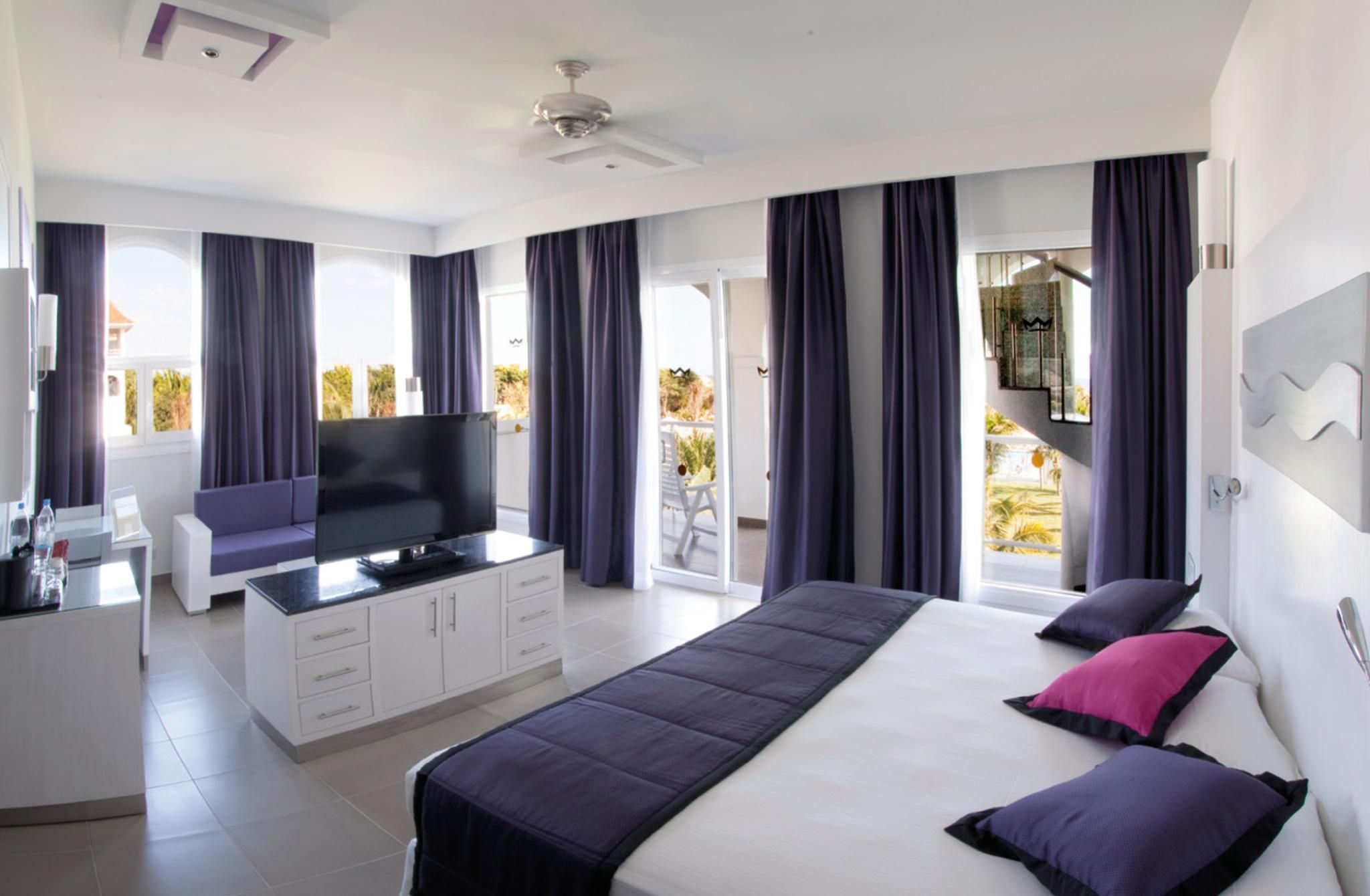 Jacuzzi Suite