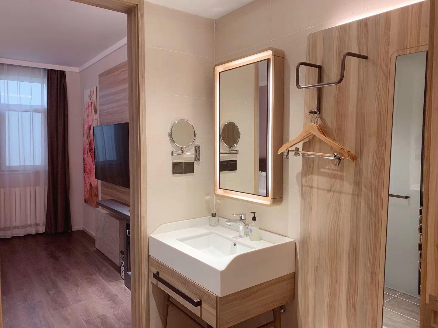 25969574_210721160500103788876