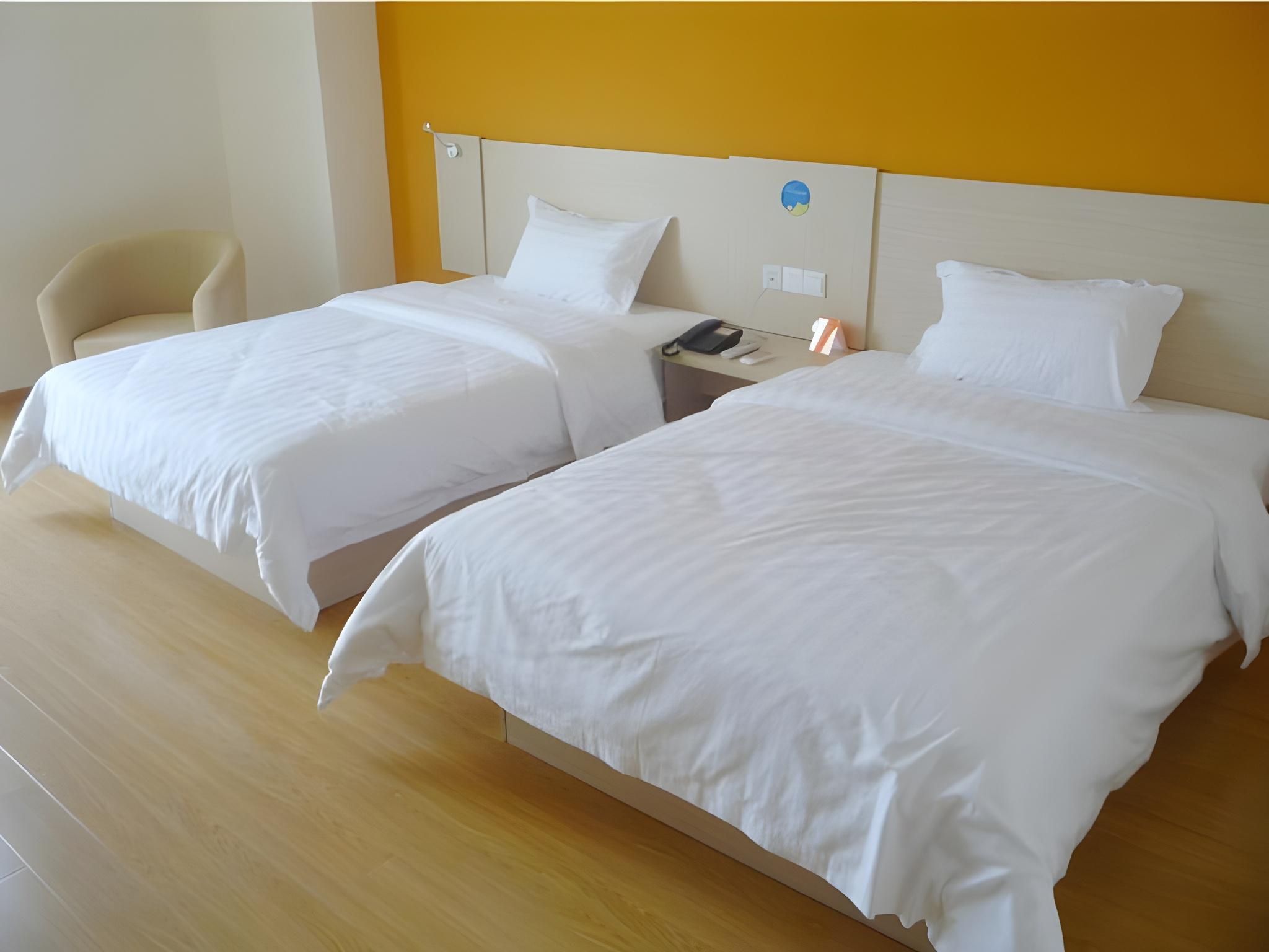 7 Days - Zizhu Twin Room