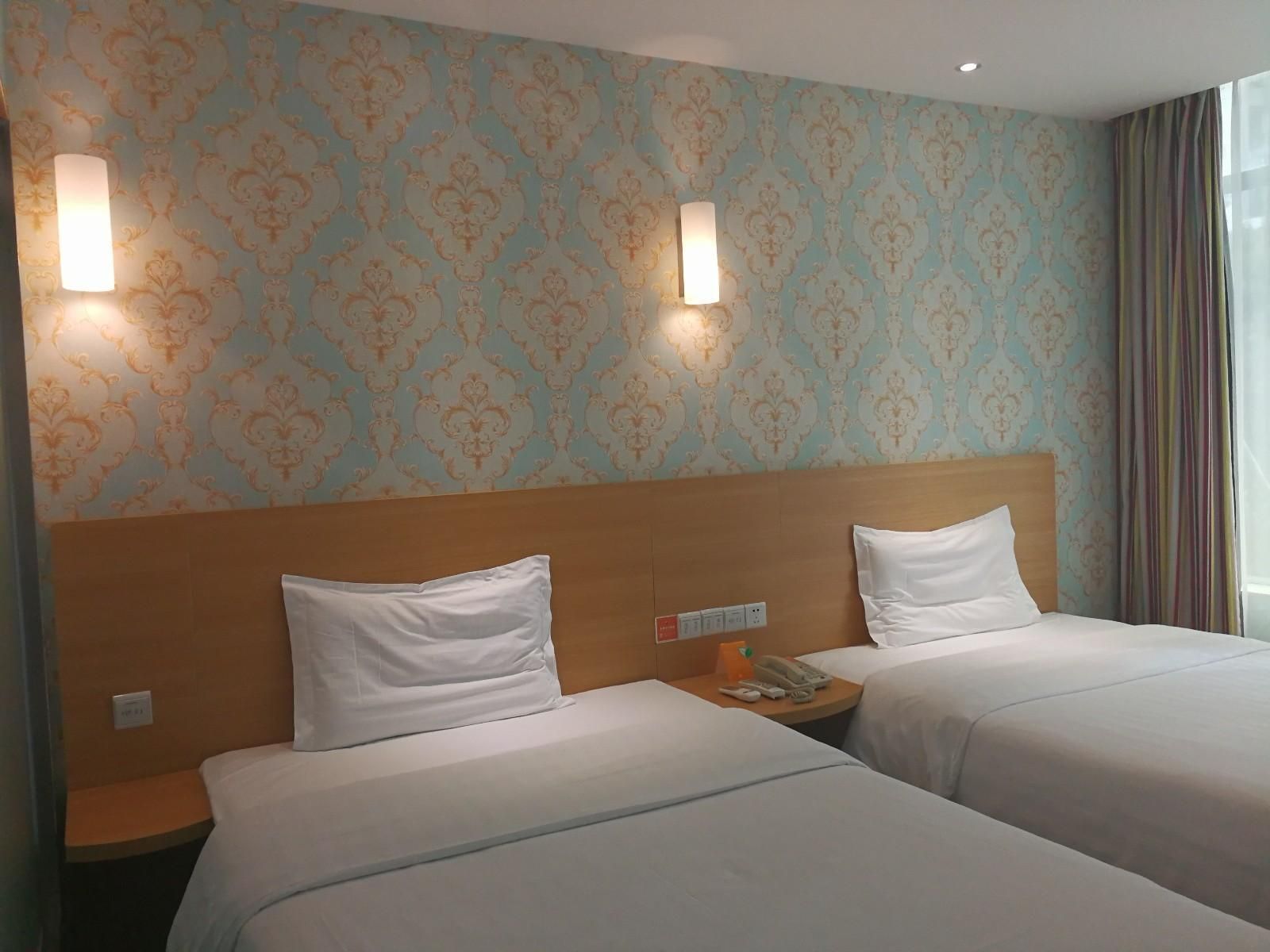 Corporate Twin, Guest room, 2 Twin/Single Bed(s), City view