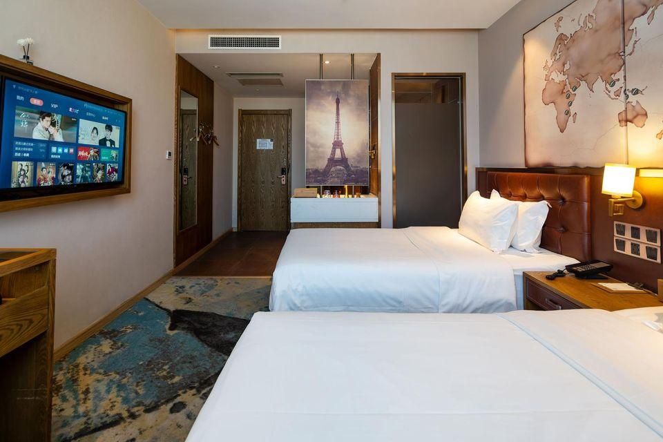 James Joyce - Feifan Twin