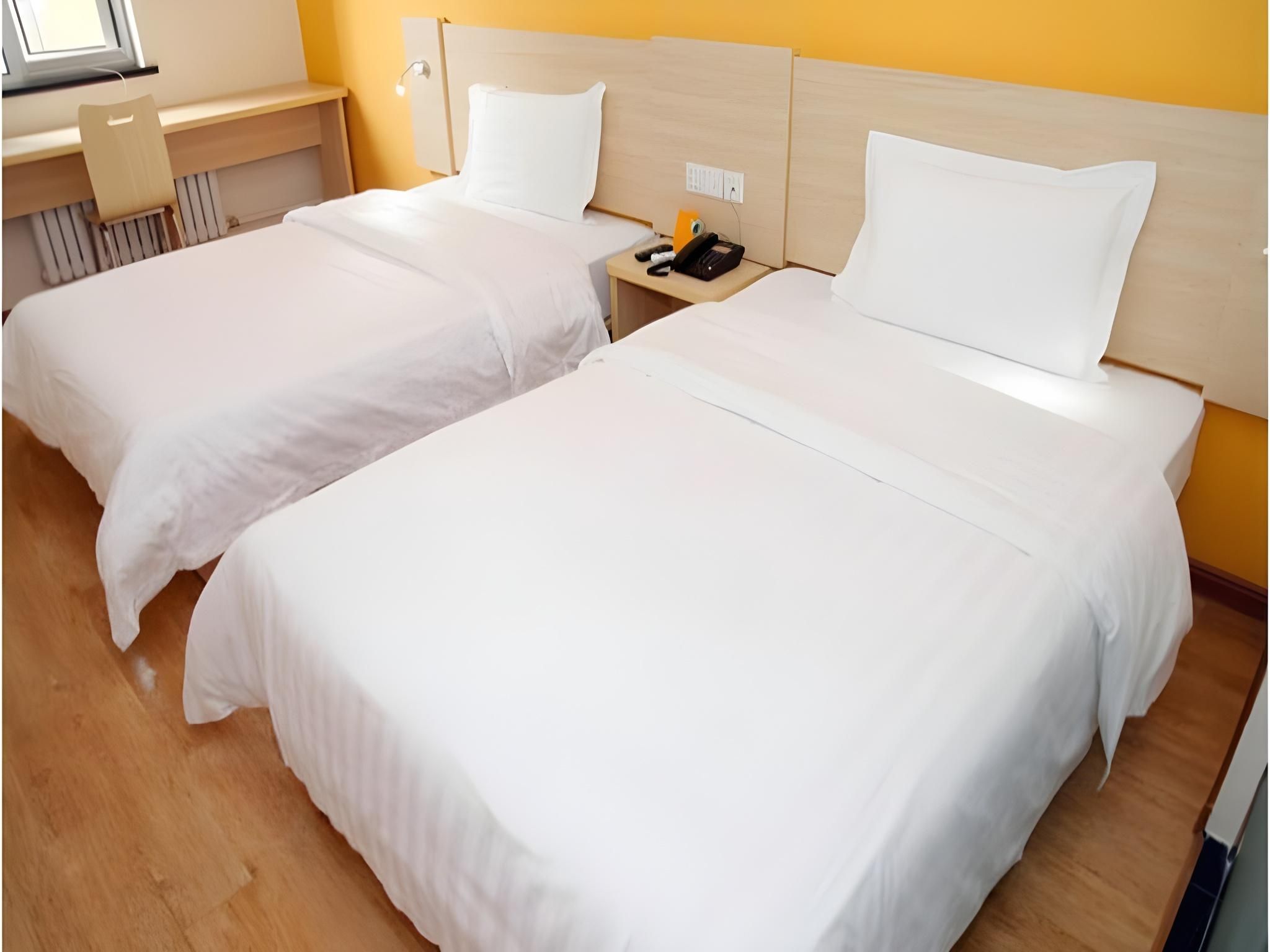 Corporate Twin, Guest room, 2 Twin/Single Bed(s), City view