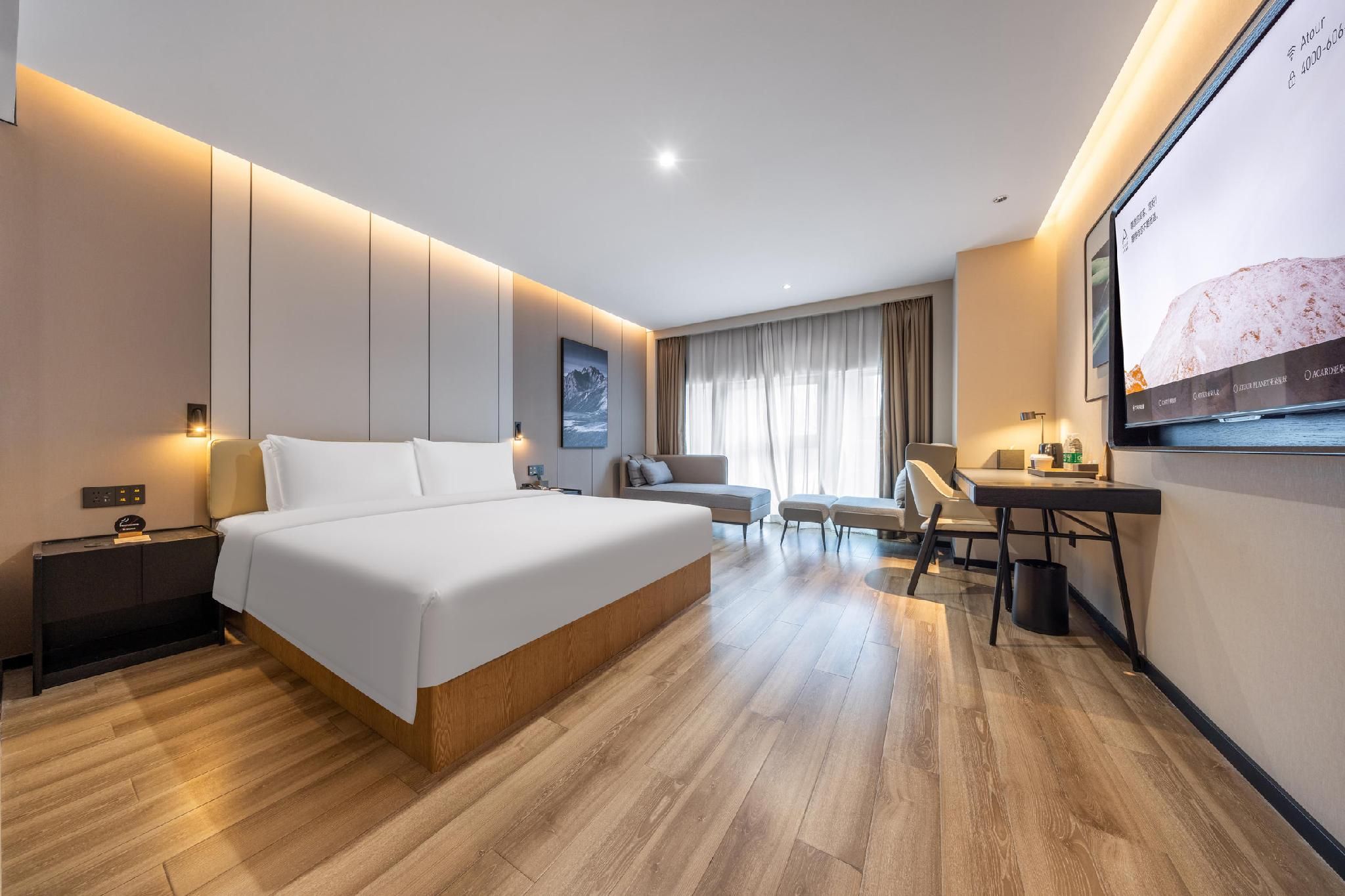Executive room, Guest room, 1 Queen