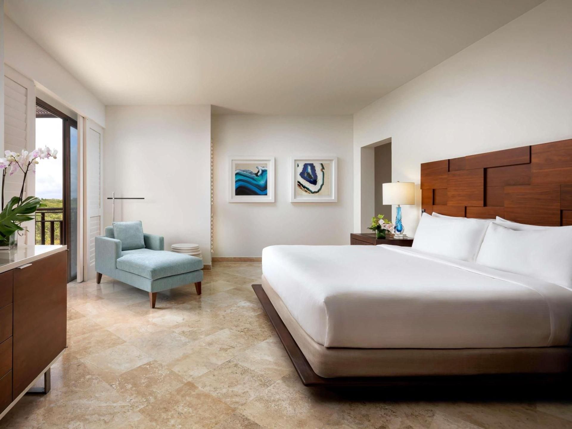 Bambu King suite with Infinity Pool and Resort View - Butler Service