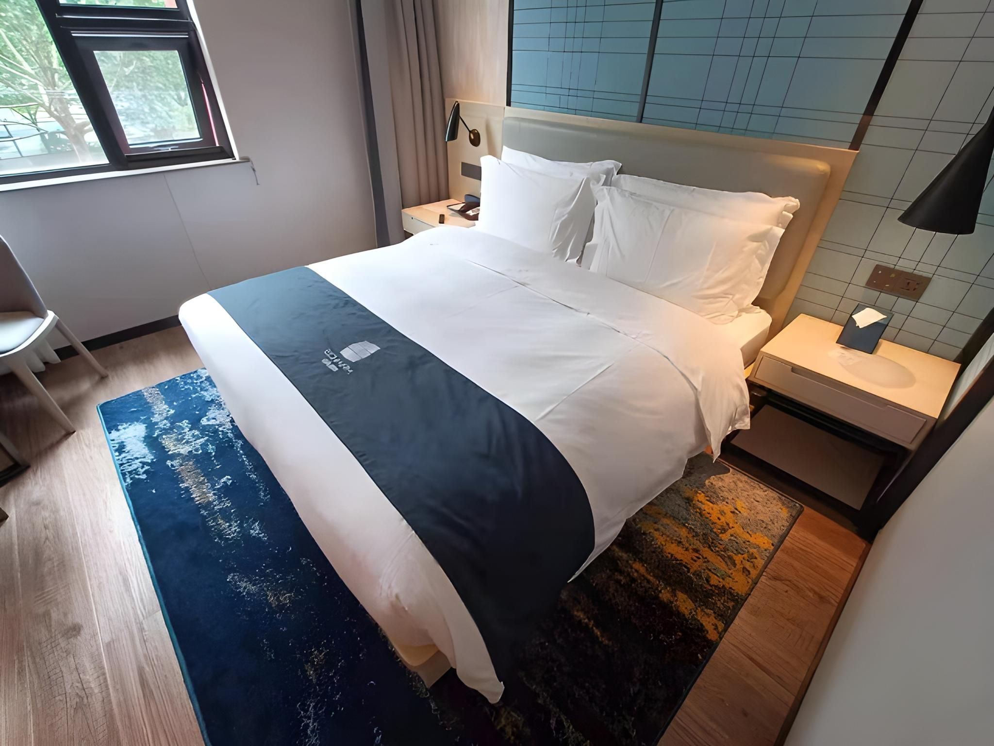 Dossen - Deluxe Bed Room