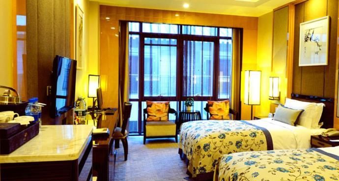 Twin Bussiness Room