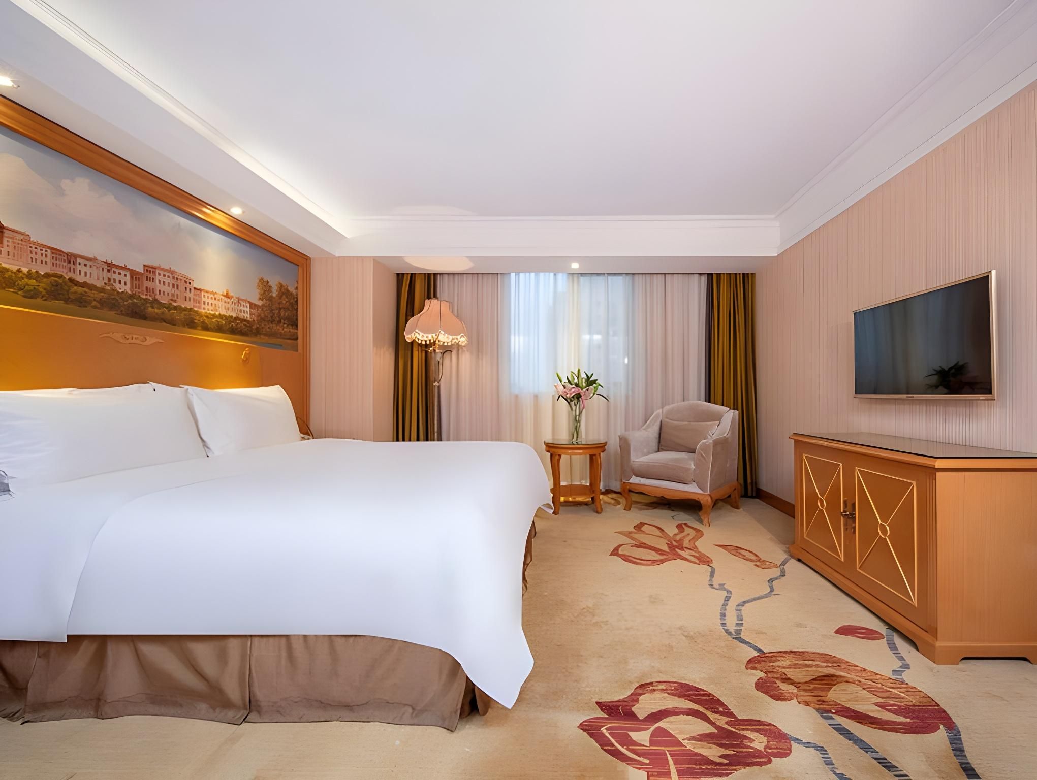 WH - Superior Bed Room