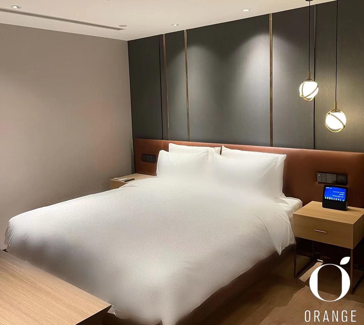 Huazhu - Room With Bed