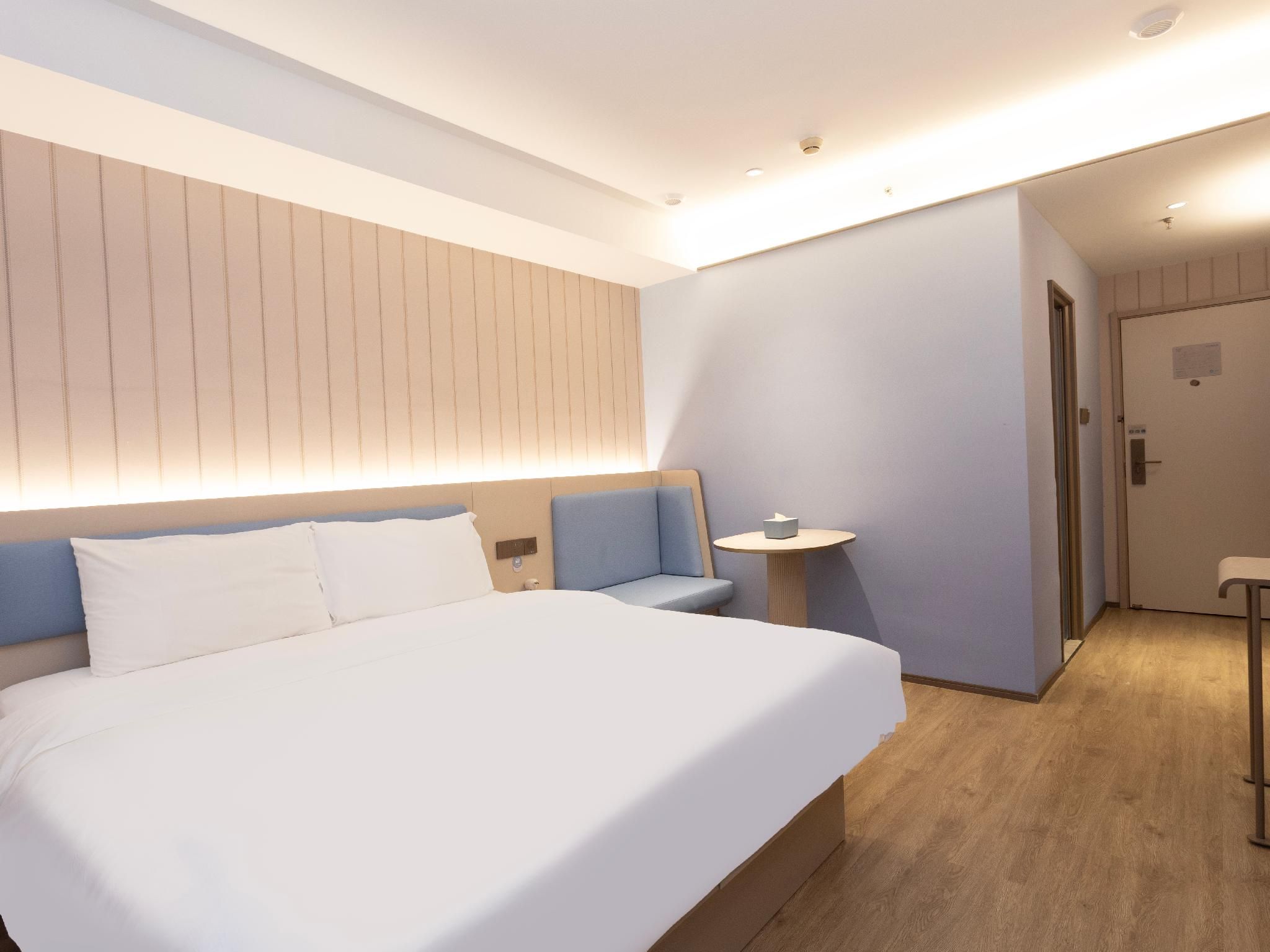 Huazhu - Speical Offer Guest Room