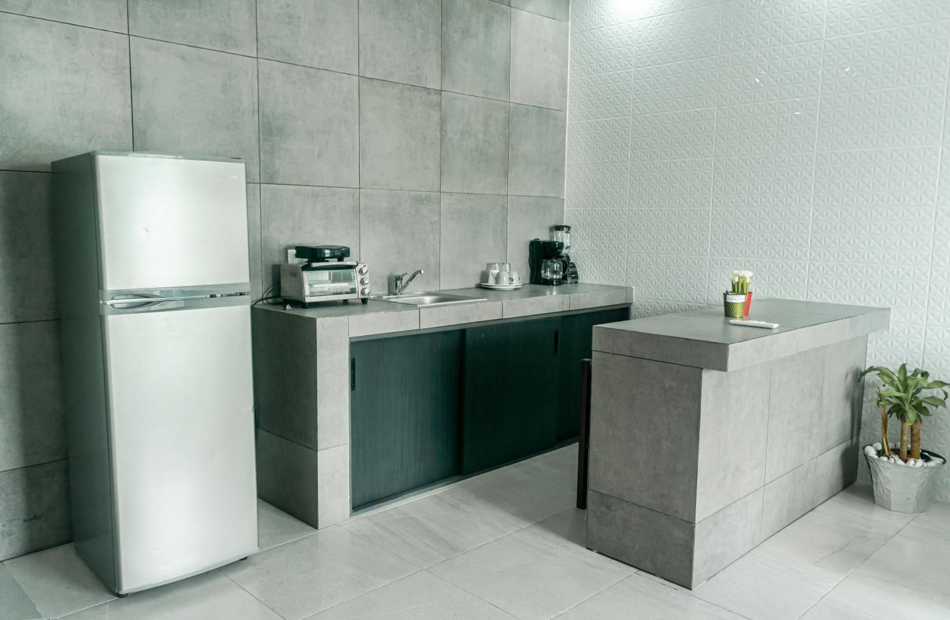 Paz-2 Norte estudios Junior Suite with Balcony 3