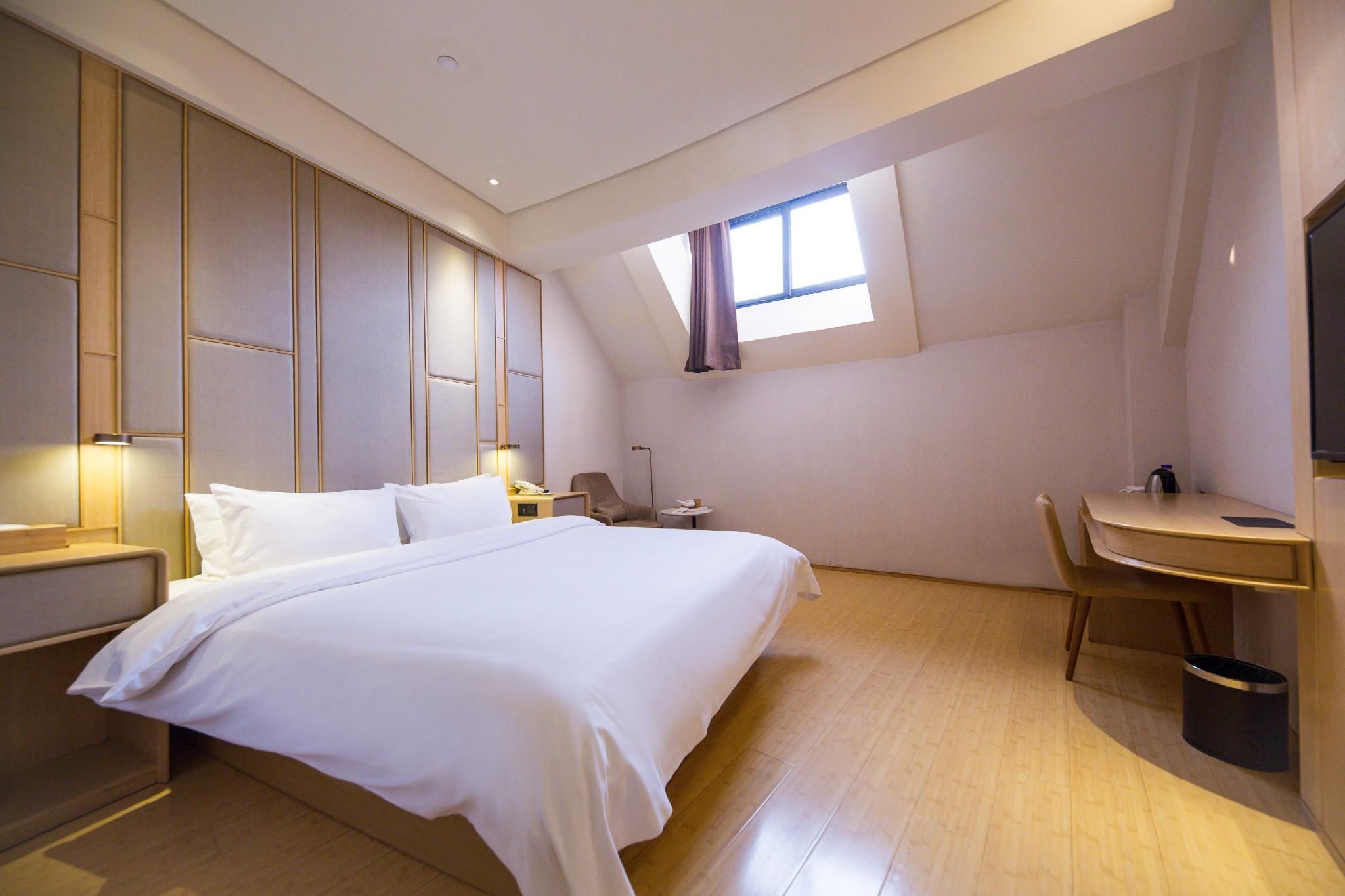 Huazhu - Superior Bed Room A