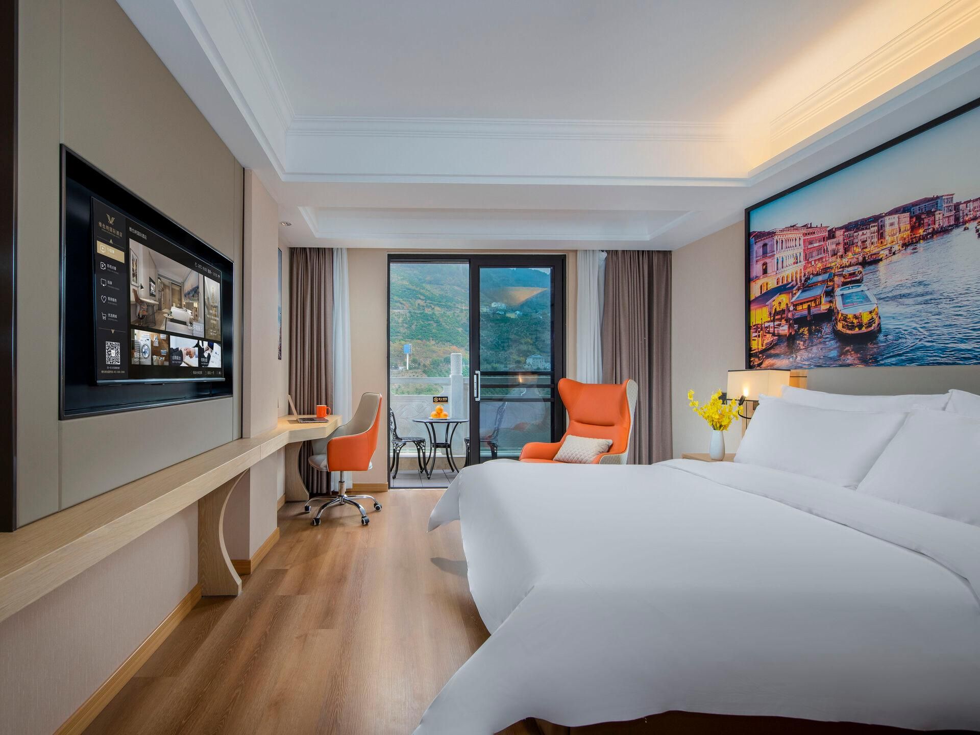 WH - 1 Bed Room with View