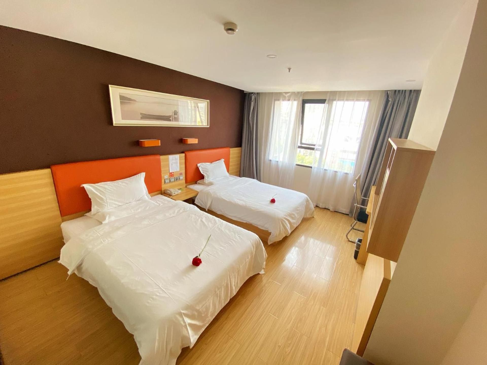 Featured Twin Room