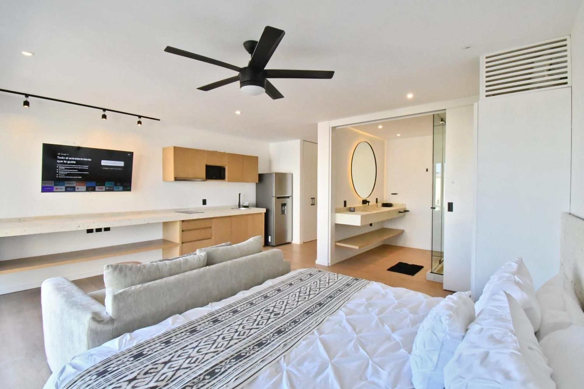 Studio with Sofa Bed