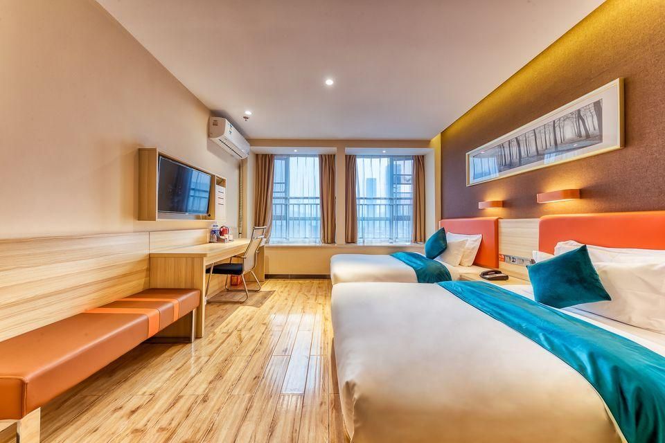 Featured Twin Room
