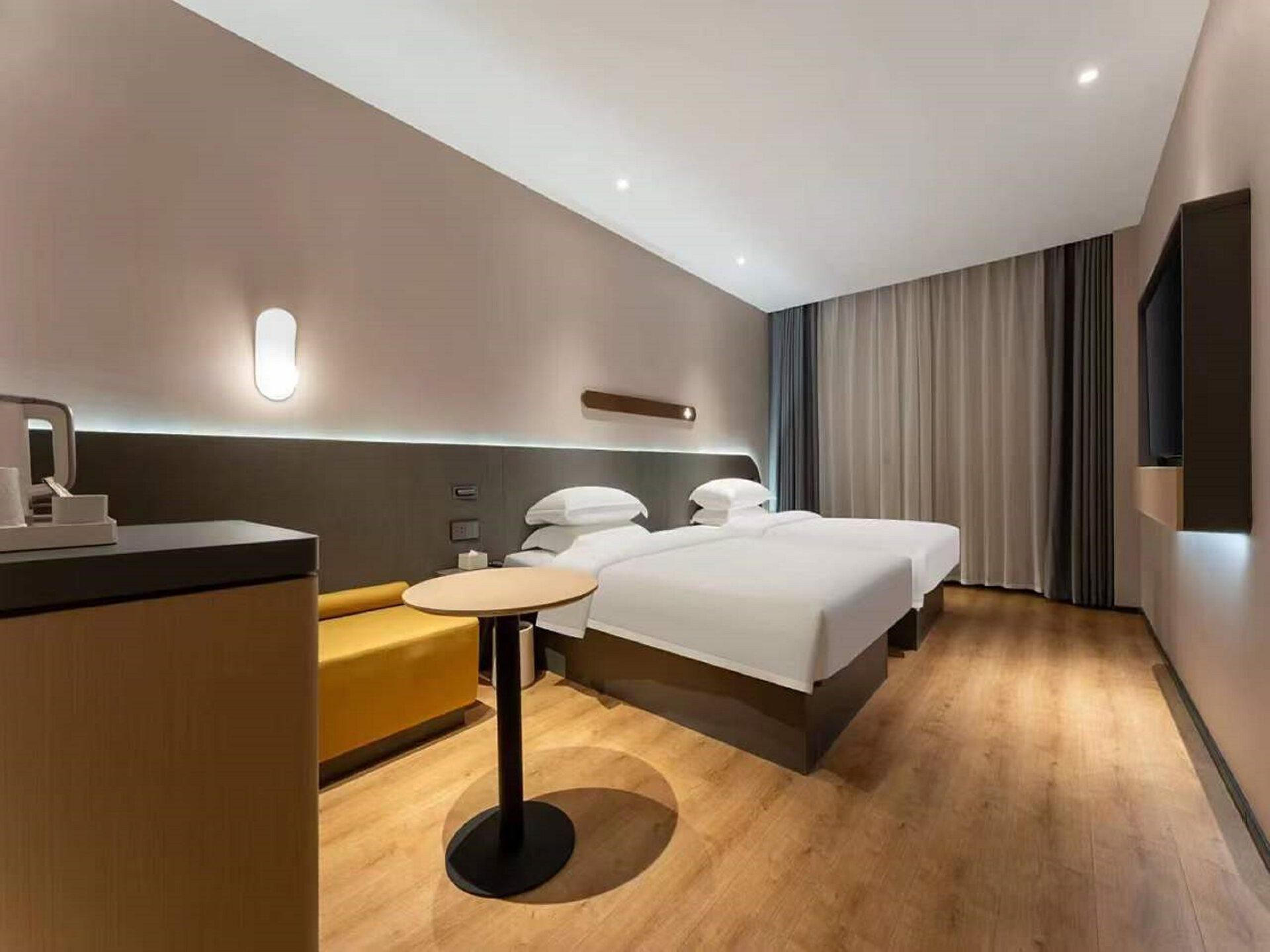 WH - Xingxuan Superior Twin Room