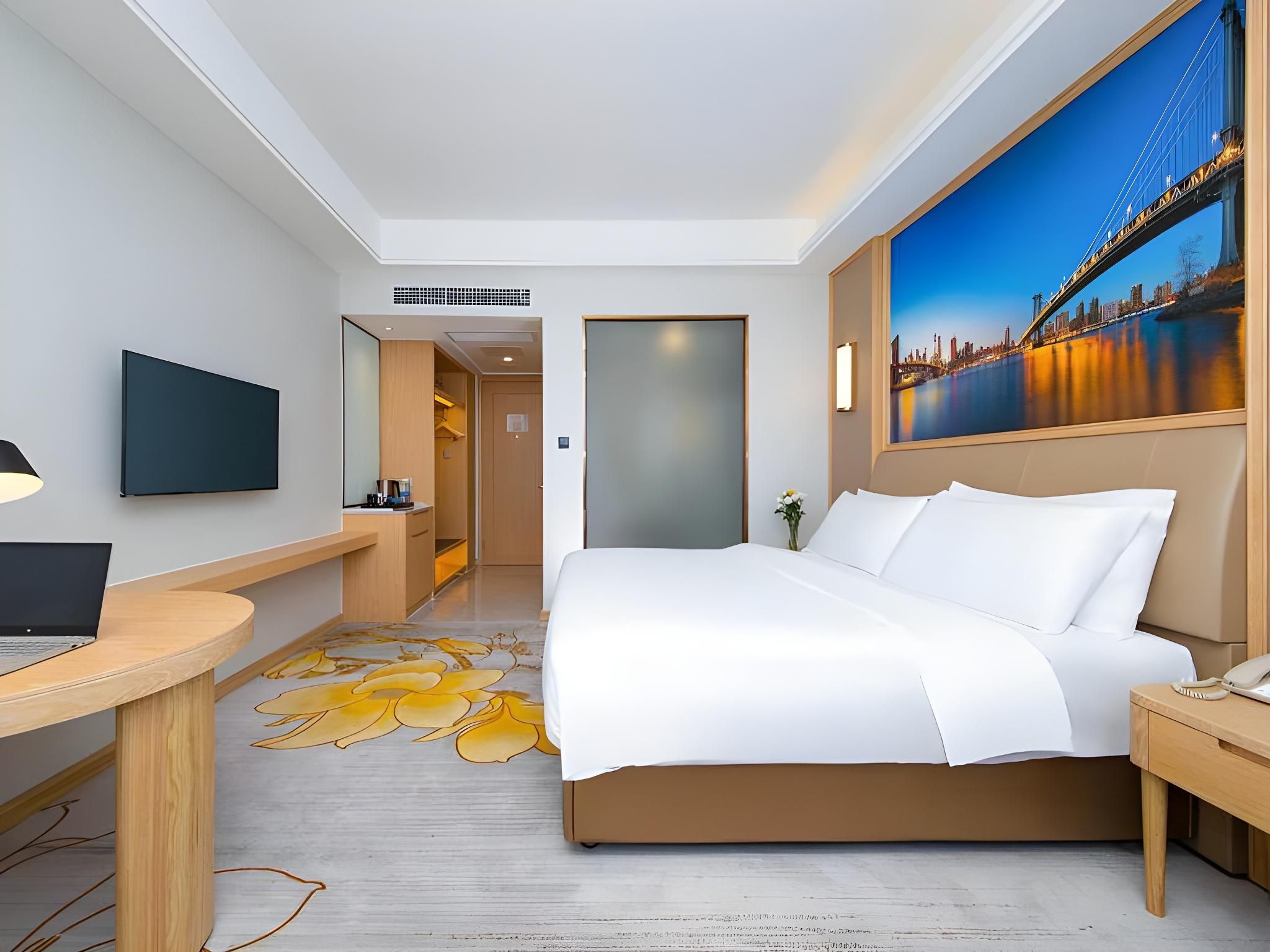 Vienna International Hotel Hubei Yichang East Railway Station Passenger Center WH - Executive 1 Bed Room