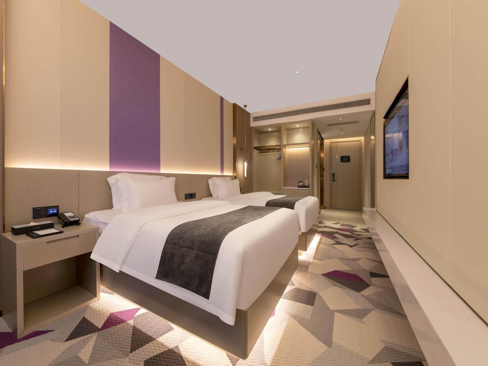 Twin Business Room