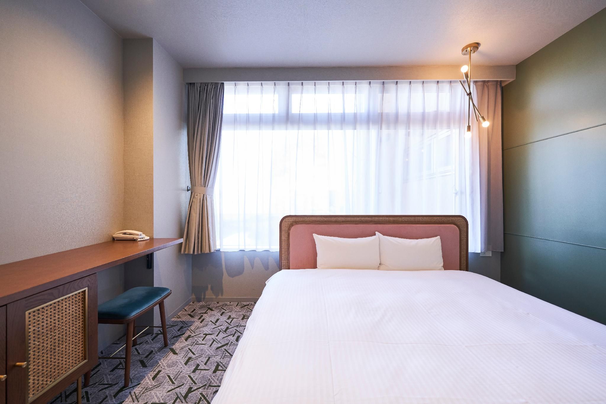Designer Double Room - Non-Smoking