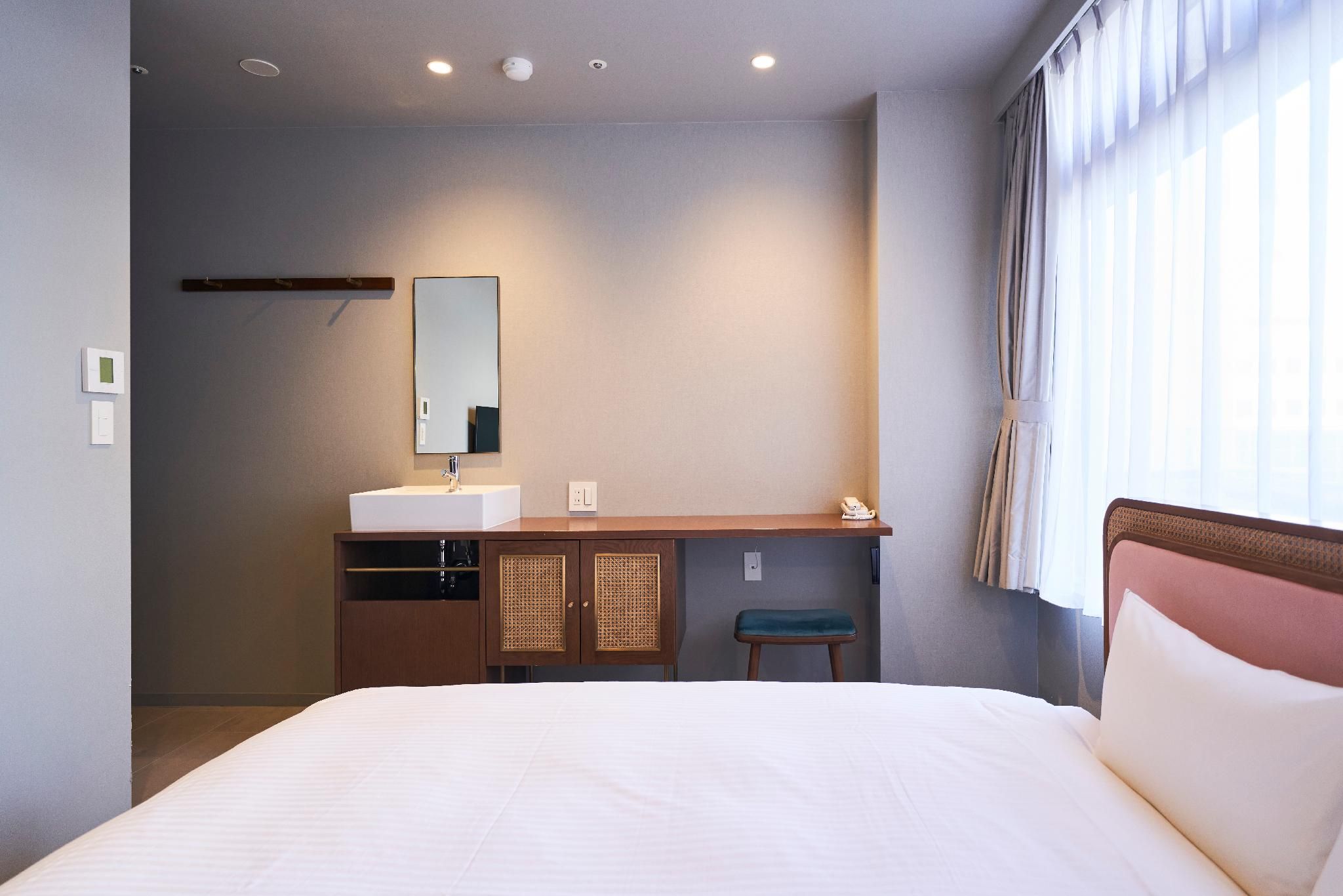 Designer Double Room - Non-Smoking