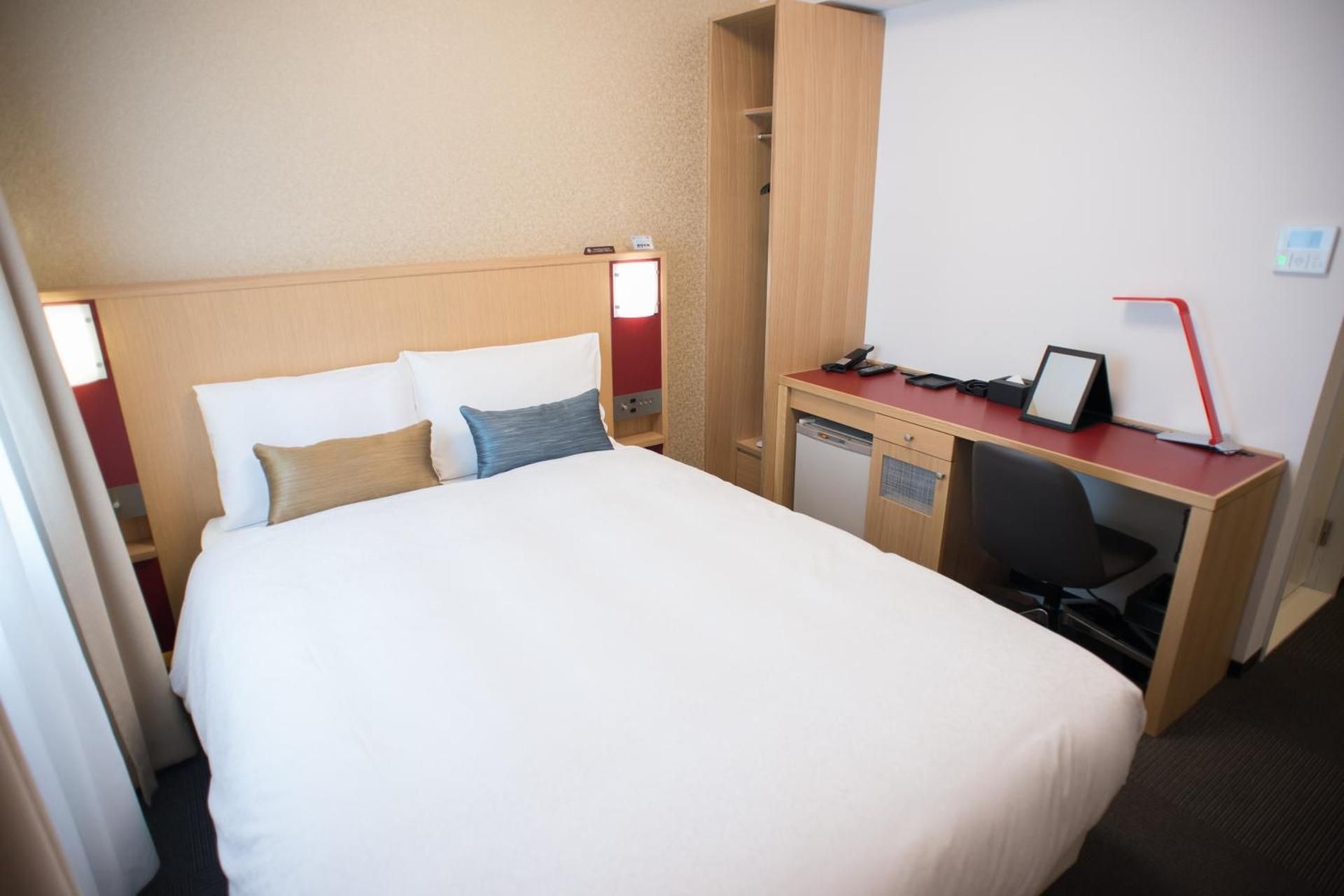 Single Room - Non-Smoking