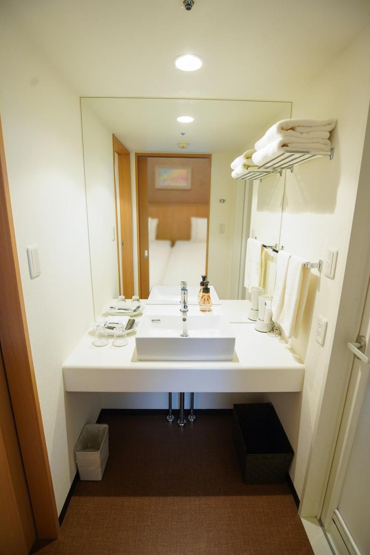 Standard Twin Room - Non-Smoking