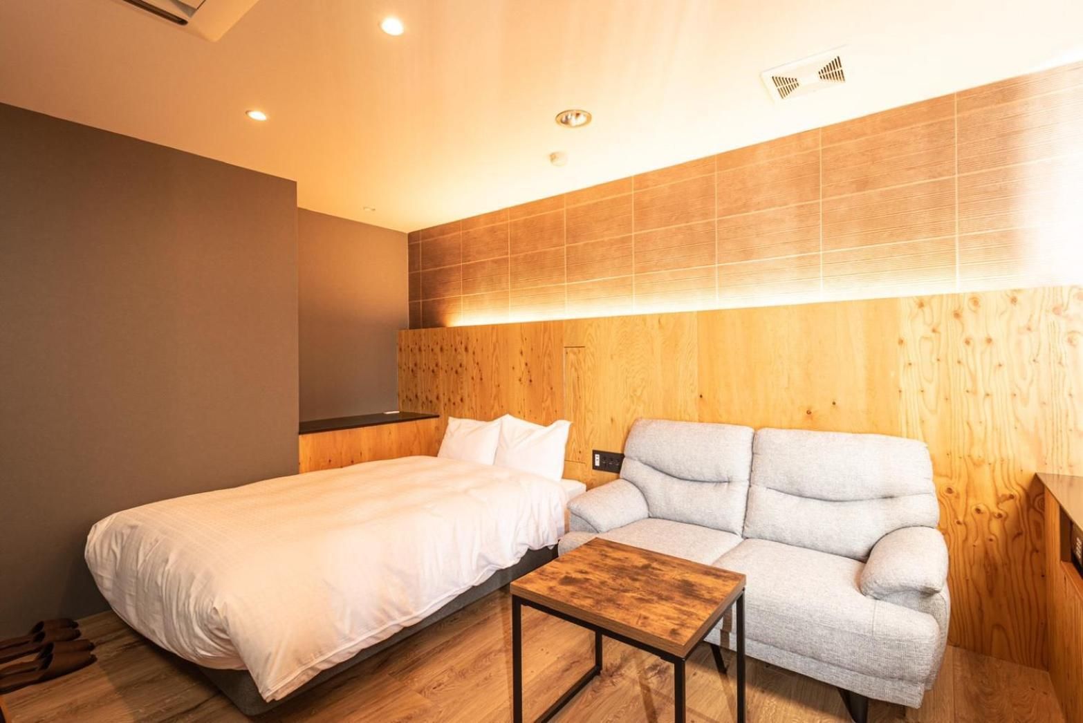 Large Double Room