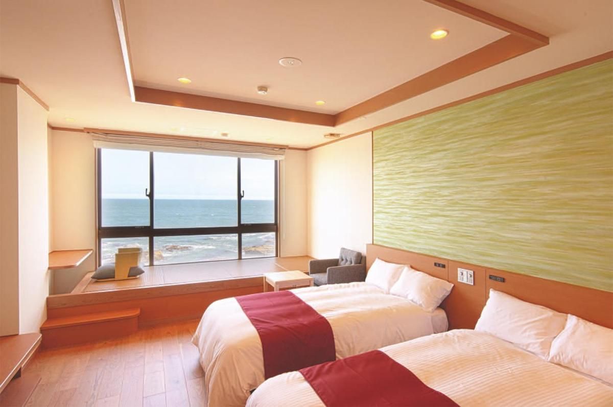 Superior Twin Room