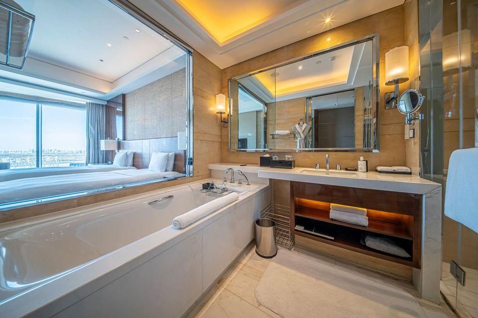 JW Marriott Hotel Harbin River North Executive, Executive lounge access, Guest room, 2 Twin, River view 2