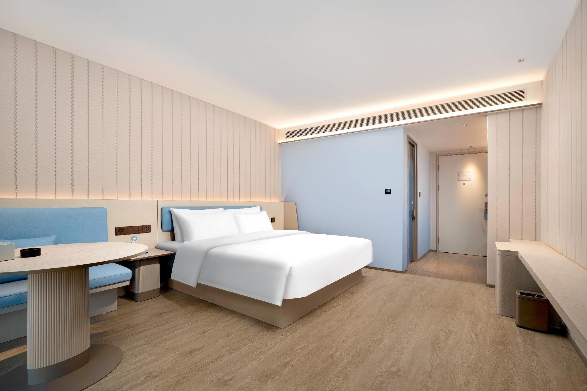 Huazhu - Superior BedRoom