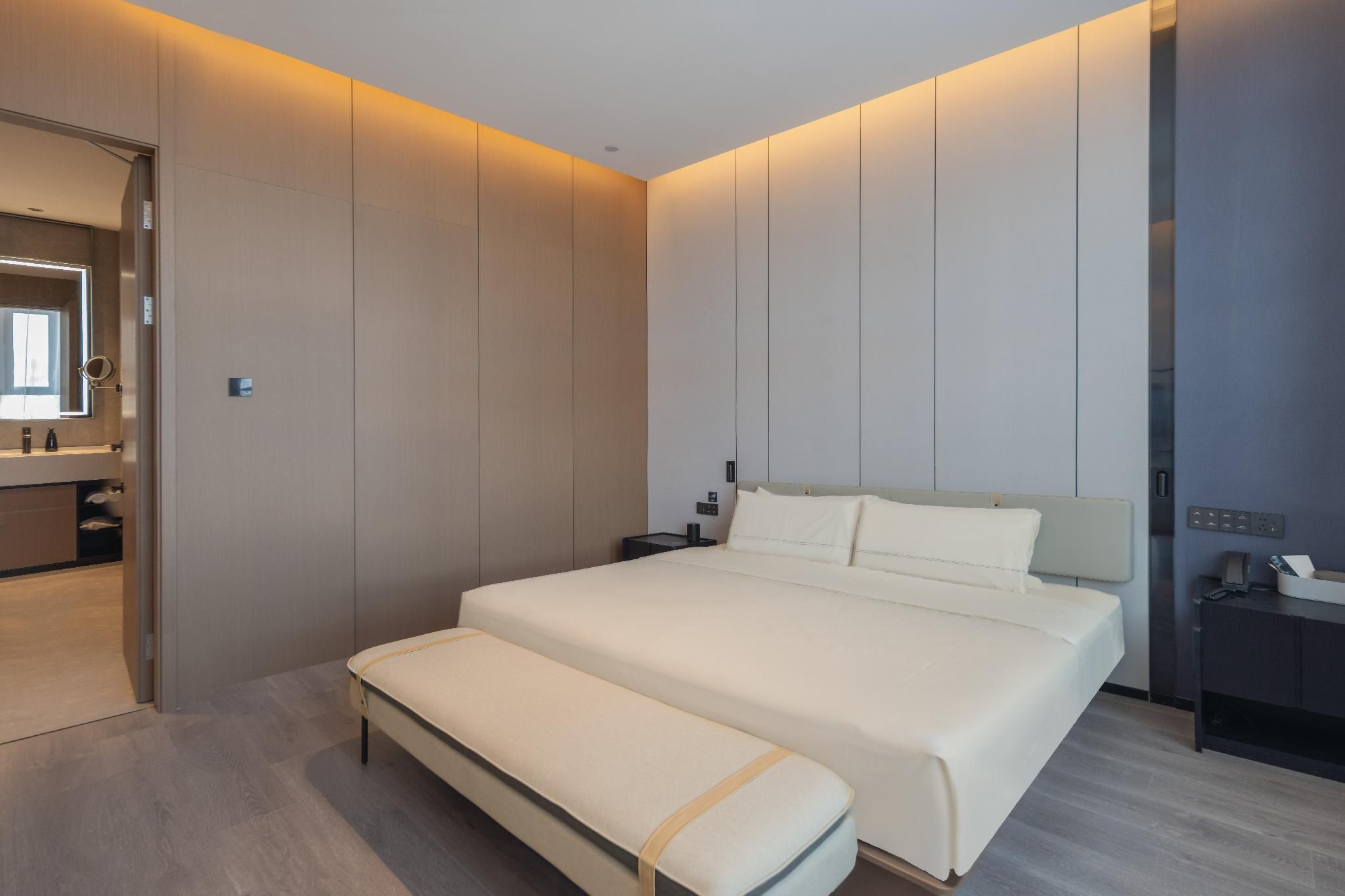 Premier Suites