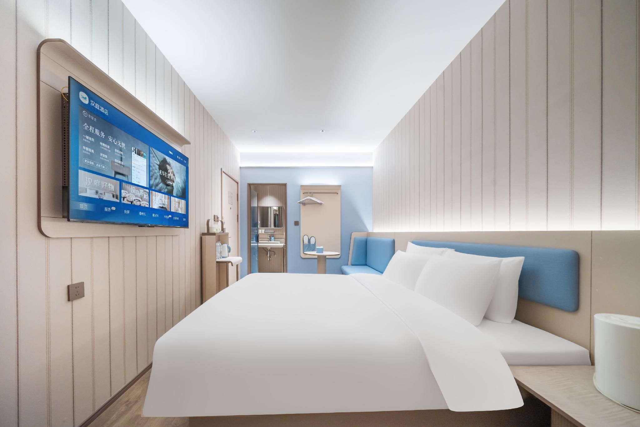 Queen Room A