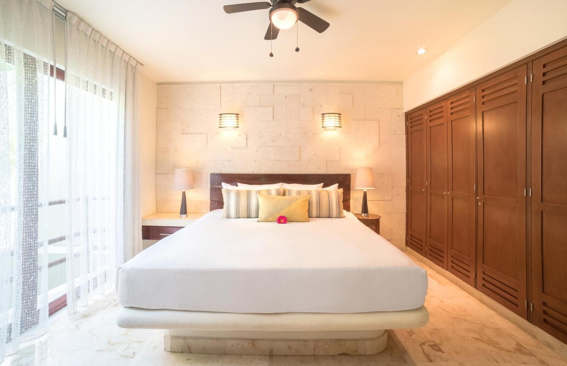 Three-Bedroom Apartment - Penthouse