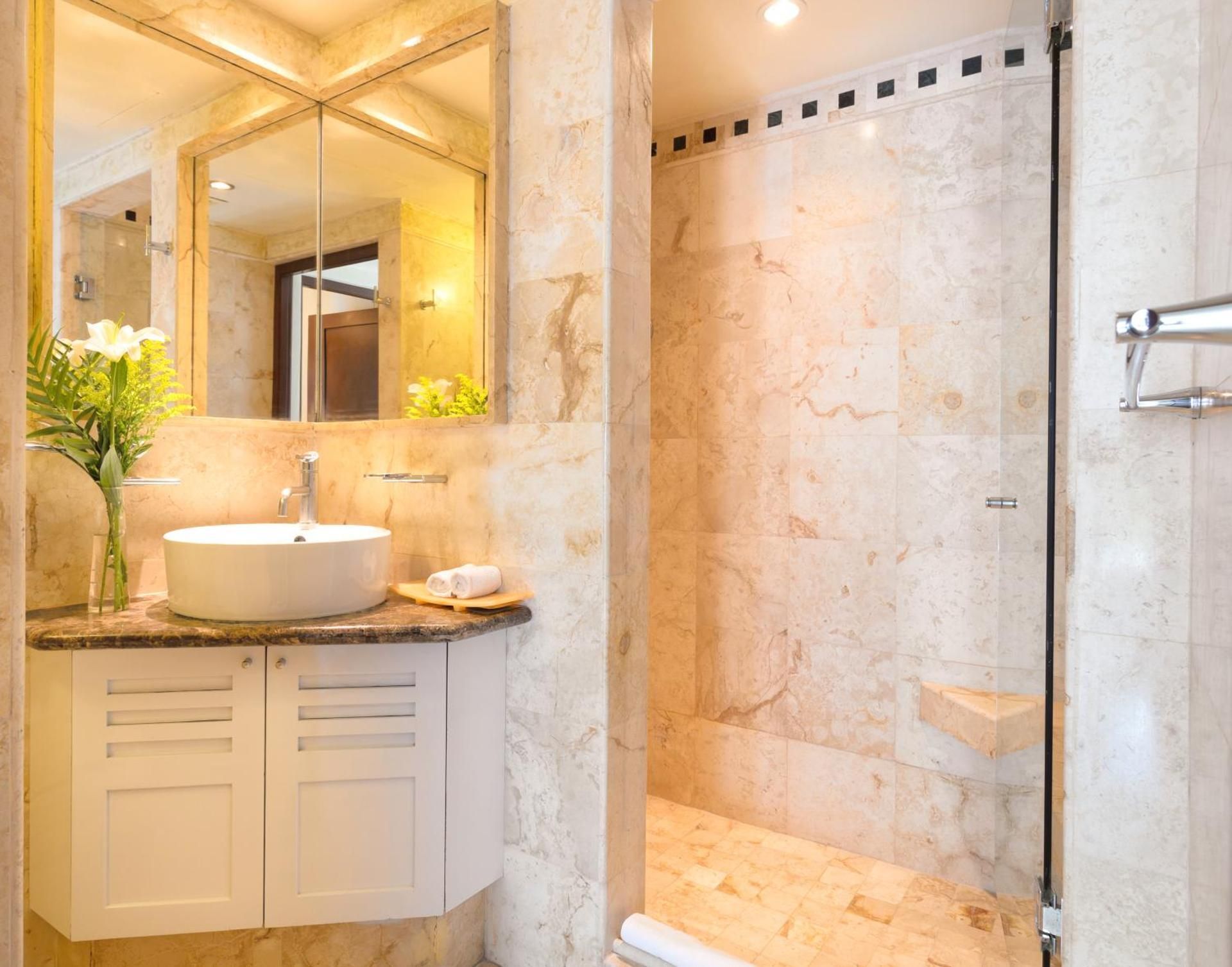 Three-Bedroom Apartment - Penthouse