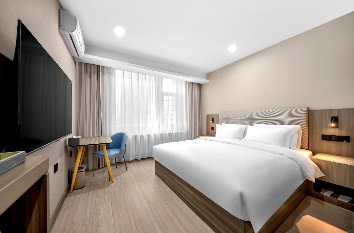Huazhu - Superior BedRoom