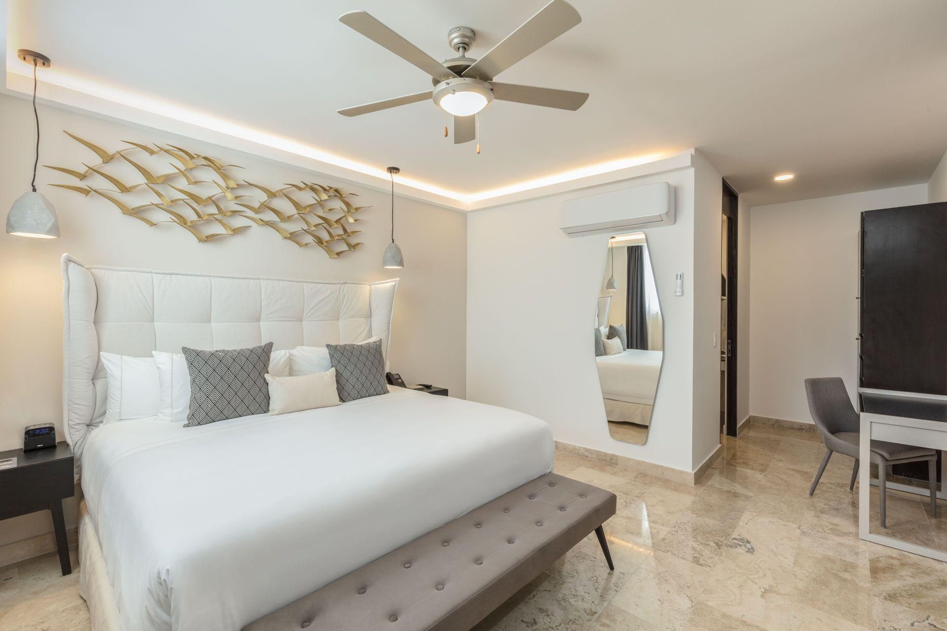 Studio Deluxe Room